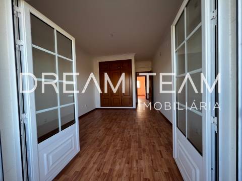 Moradia T5 Arrendamento em Palmela,Palmela