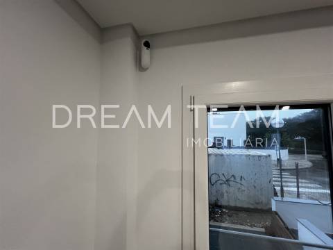 Moradia T4 NOVA com Piscina