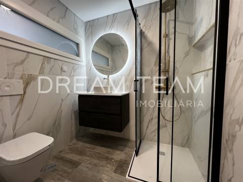 Moradia T4 NOVA com Piscina