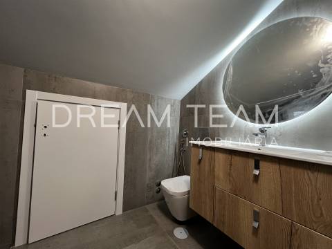 Moradia T4 NOVA com Piscina