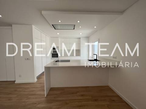 Apartamento T3+1 DUPLEX Venda em Montijo e Afonsoeiro,Montijo