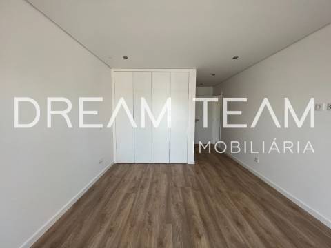 Apartamento T3+1 DUPLEX Venda em Montijo e Afonsoeiro,Montijo