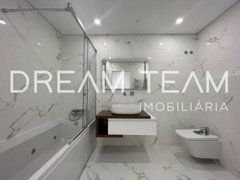 Apartamento T3+1 DUPLEX Venda em Montijo e Afonsoeiro,Montijo