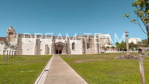 Loja, Urbanização Vila Maria, Setúbal