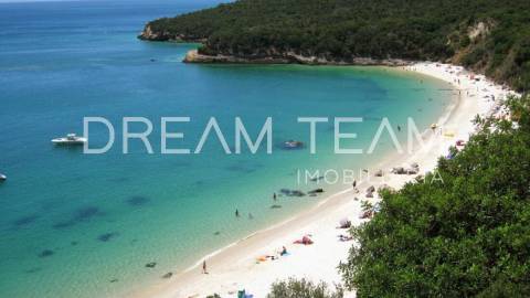 Loja, Urbanização Vila Maria, Setúbal