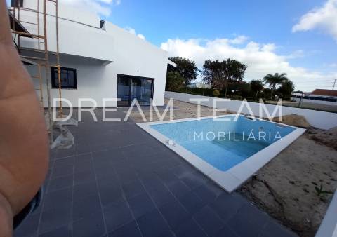 Moradia T4 - Setúbal, Brejos de Azeitão