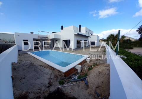 Moradia T4 - Setúbal, Brejos de Azeitão