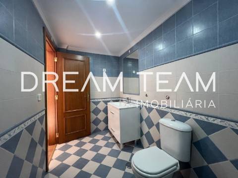 Moradia Geminada T3 Venda em Sesimbra (Castelo),Sesimbra