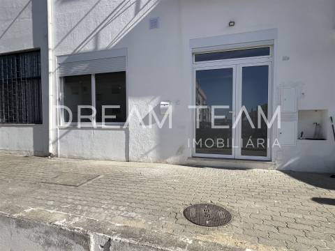 Apartamento T1 + 1 Vila Maria - Setúbal