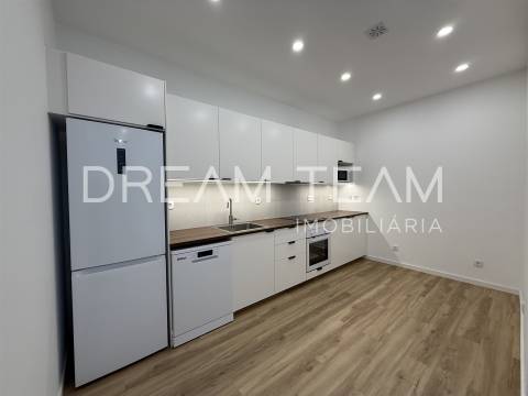 Apartamento T1 + 1 Vila Maria - Setúbal