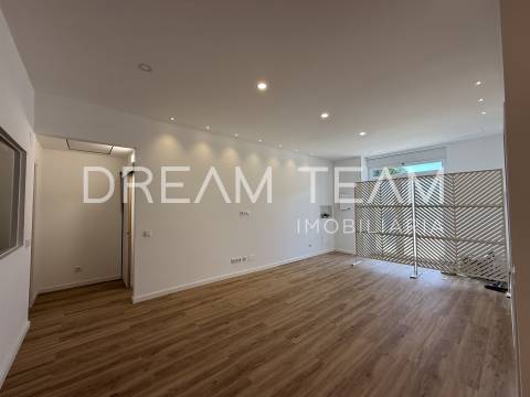 Apartamento T1 + 1 Vila Maria - Setúbal