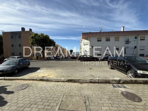 Apartamento T1 + 1 Vila Maria - Setúbal