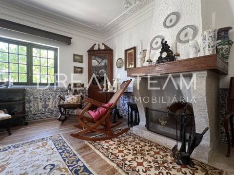 Moradia T4 em Oleiros - Azeitão