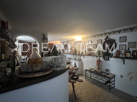 Moradia T4 em Oleiros - Azeitão