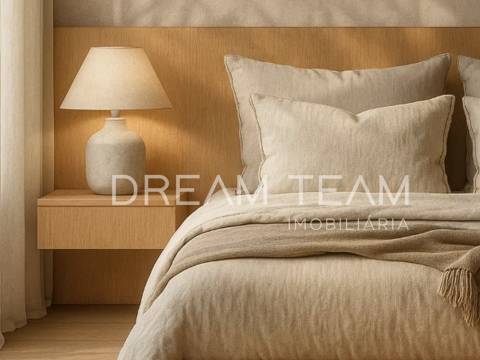 Apartamento T3 com Jardim - Montijo