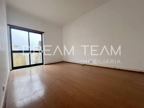 Apartamento T1 Venda em Alto do Seixalinho, Santo André e Verderena,Barreiro