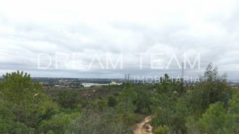 Terreno Urbano para Construção – Palhais-Coina | Viabilidade para 27 Fogos