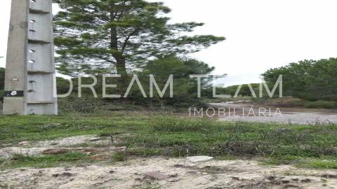 Terreno Urbano para Construção – Palhais-Coina | Viabilidade para 27 Fogos