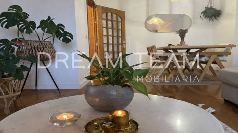 Apartamento T2 nas Colinas de São Francisco – Setúbal | Vista Cidade e Rio