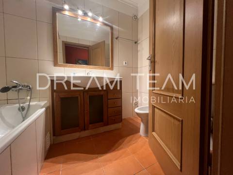 Apartamento T1 no Bairro Afonso Costa - Setúbal