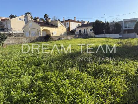Terreno na Aldeia Grande - Setúbal