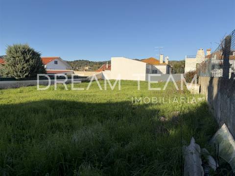 Terreno na Aldeia Grande - Setúbal