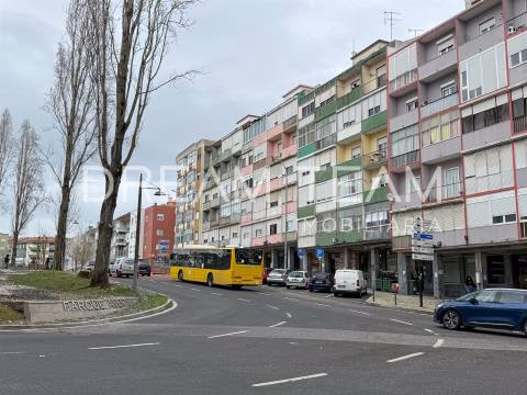 Apartamento T2 Falagueira - Amadora