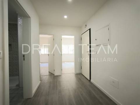 Apartamento T2, Alto do Seixalinho - Barreiro