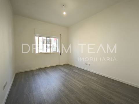 Apartamento T2, Alto do Seixalinho - Barreiro