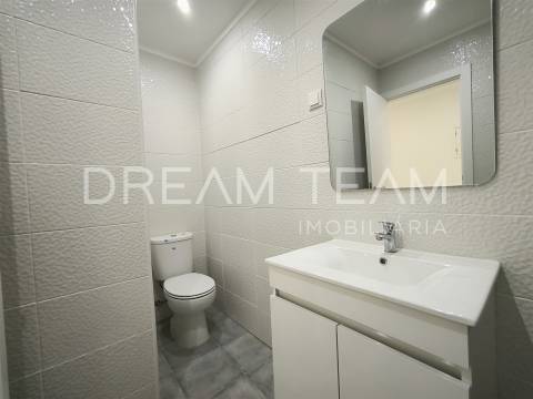 Apartamento T2, Alto do Seixalinho - Barreiro