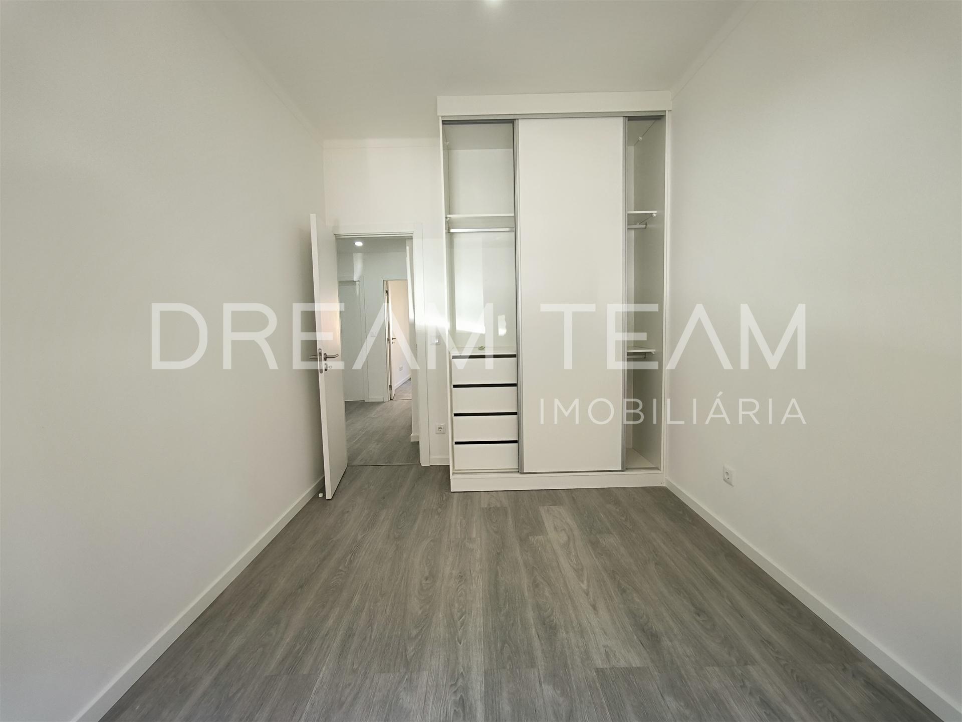 Apartamento T2, Alto do Seixalinho - Barreiro