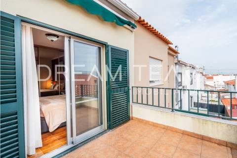 Moradia T3+2 nas Manteigadas - Setúbal