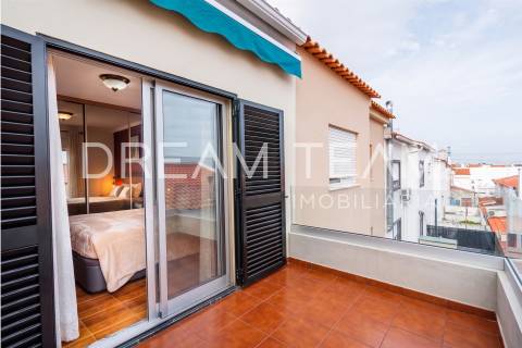 Moradia T3+2 nas Manteigadas - Setúbal