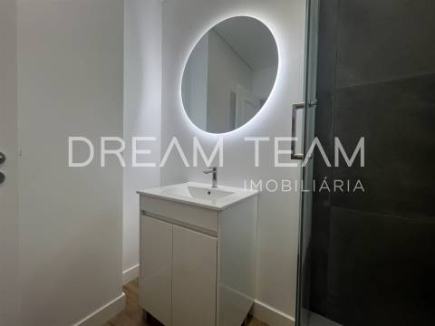 Apartamento T3 Venda em São Domingos de Benfica,Lisboa