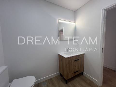 Apartamento T3 Venda em São Domingos de Benfica,Lisboa