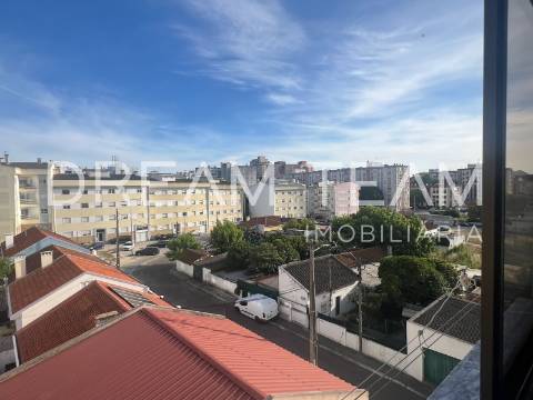 Apartamento T2 / Arrendamento / Setúbal