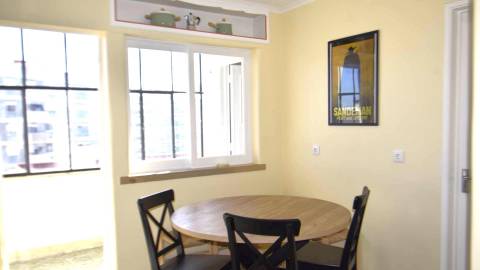 Apartamento T3 Bairro Santos Nicolau - Setúbal