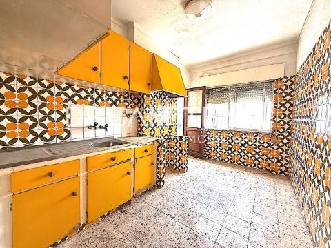 Apartamento T4 Pcta. Olga Morais Sarmento - Setúbal