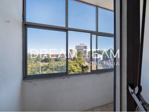 Apartamento T2 - Bonfim - Setúbal