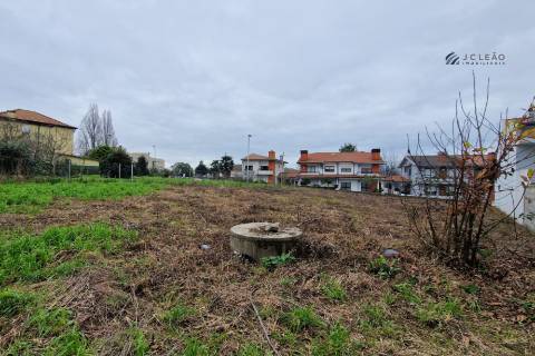 Lote de Terreno - Porto, Maia