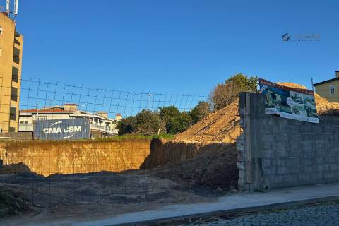 Moradia Geminada T3+1