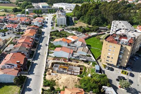 Moradia Geminada T3+1