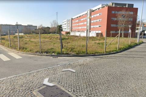 Terreno em Pedrouços para construção