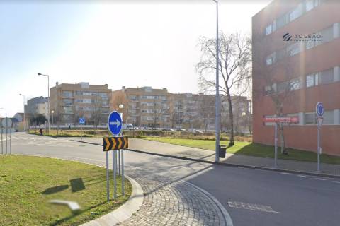 Terreno em Pedrouços para construção