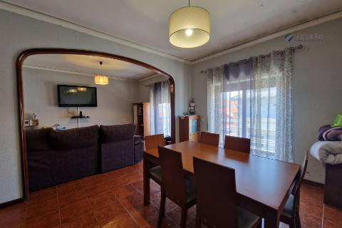 Andar moradia independente duplex  T5