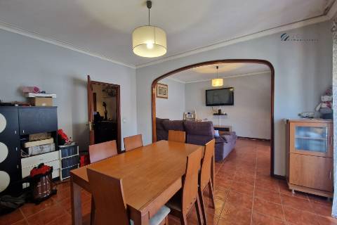 Andar moradia independente duplex  T5