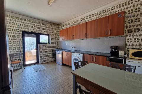 Andar moradia independente duplex  T5