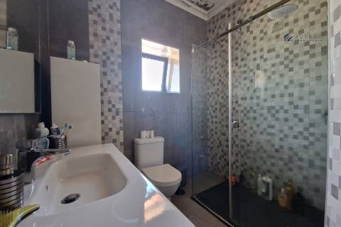 Andar moradia independente duplex  T5