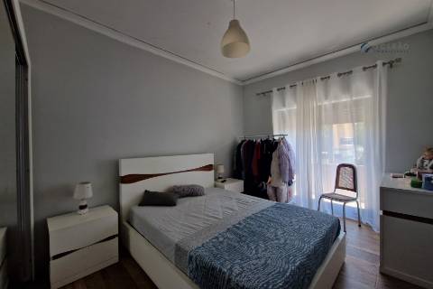 Andar moradia independente duplex  T5