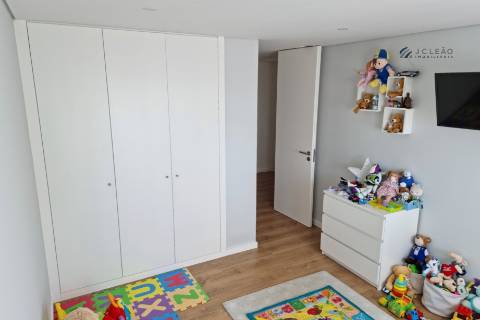 Apartamento T3 Miramar